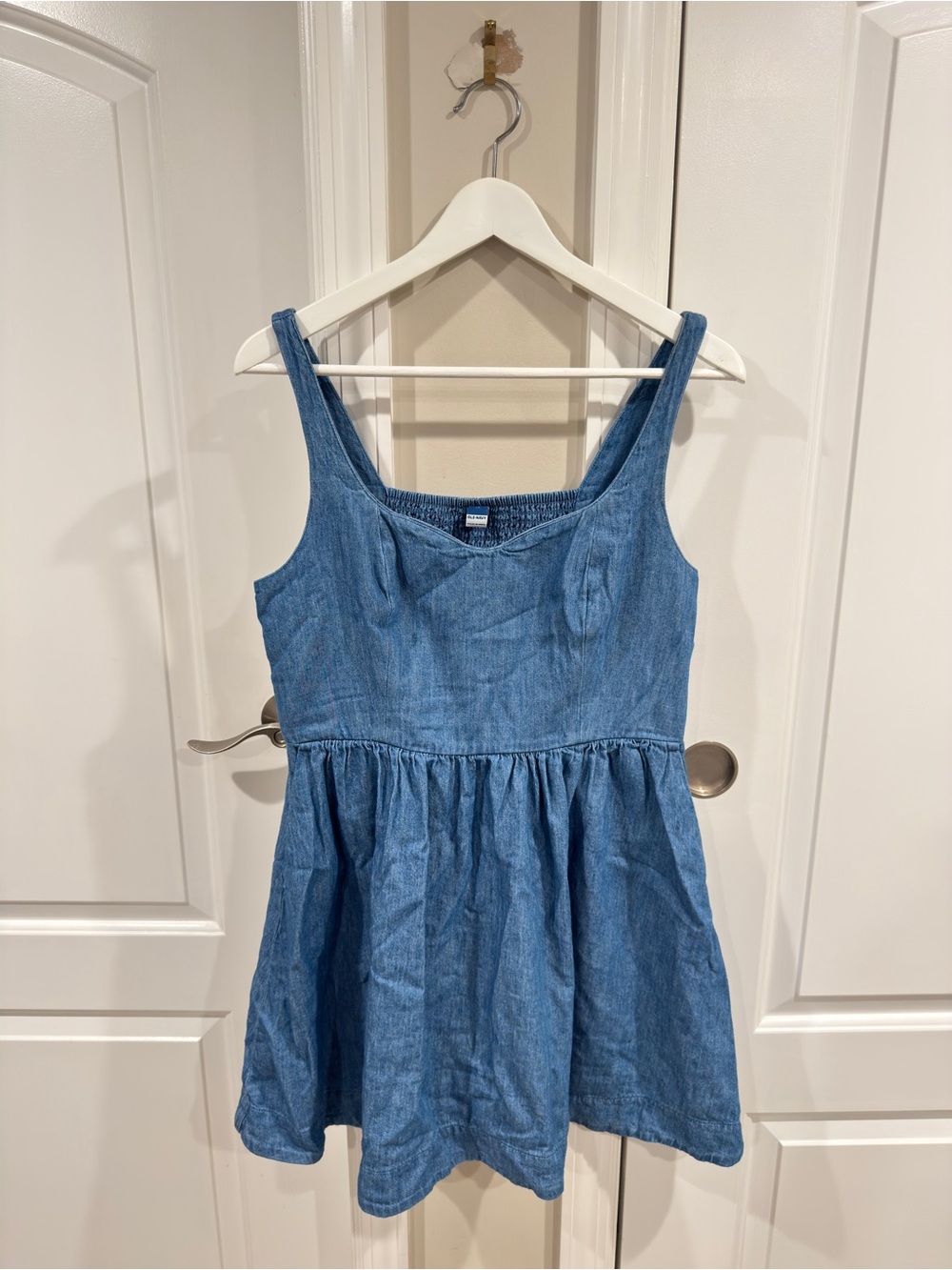 Old Navy Chambray Denim Mini Dress Smocked Back Sleeveless Women's Medium